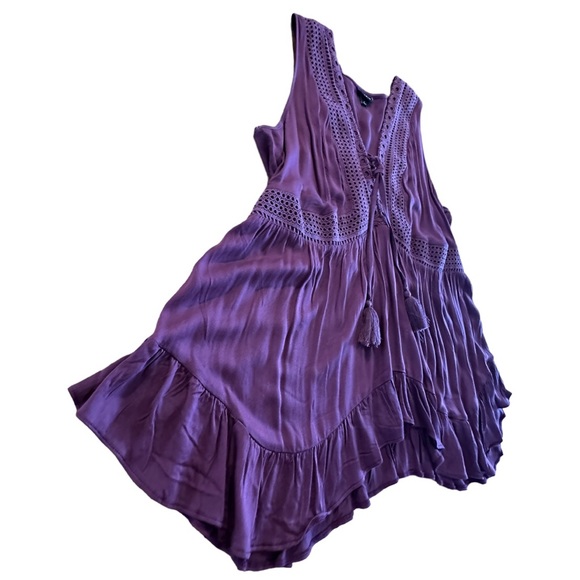 Torrid Boho Sleeveless Stretch Challis Lace Up Tank - Picture 15 of 15